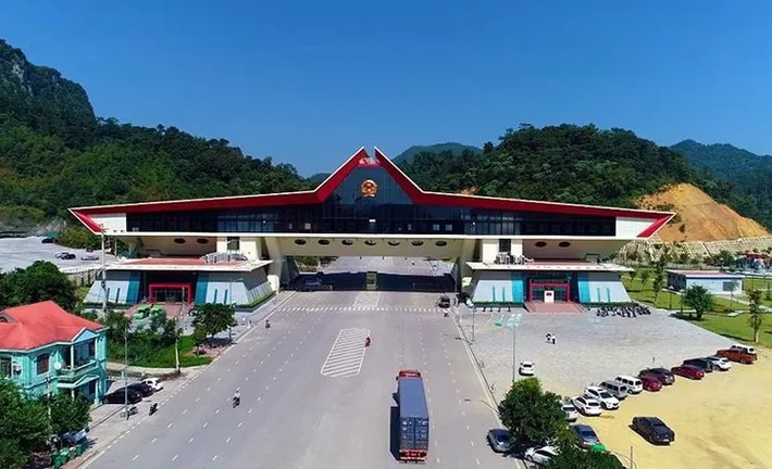Lạng Sơn điều chỉnh thời gian thông quan xuất nhập khẩu hàng hóa qua cửa khẩu