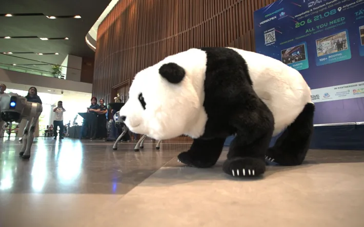 HORECFEX Vietnam 2026: Bộ ba robot AI mở ra hướng vận hành mới cho ngành dịch vụ