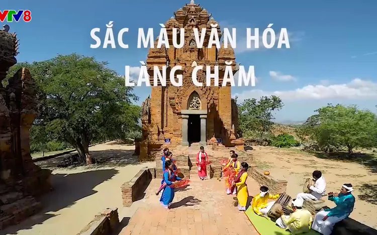 Lung linh sắc màu văn hoá Chăm 🌺 