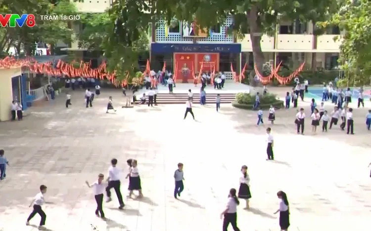 "Siêu trường" - Bài toán quản trị sau sáp nhập 