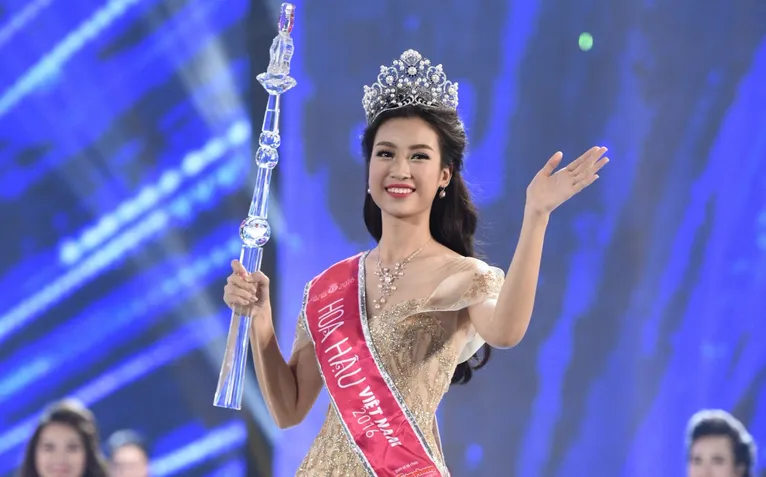 Đỗ Mỹ Linh giành vương miện Hoa hậu Việt Nam 2016