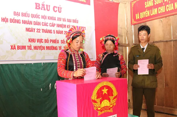 Cử tri các tỉnh Tây Bắc đi bầu cử đạt trên 90%
