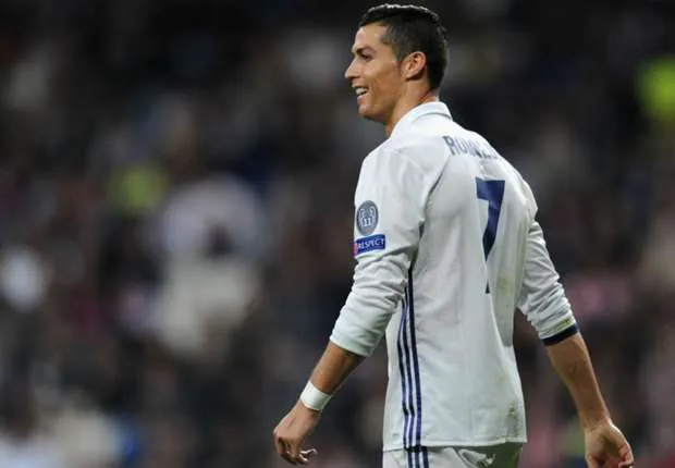Mọi người muốn Ronaldo ghi 3, 4 bàn nhưng HLV Zidane để ý chuyện khác