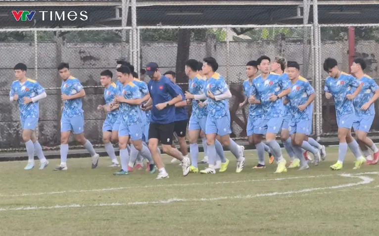 U22 Việt Nam có buổi tập đầu tiên trên đất Thái Lan