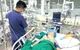 Bé gái 7 tuổi nguy kịch vì uốn ván sau chấn thương bàn chân