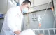 Mổ xuyên đêm cứu nạn nhân vụ sập nhà do mưa lớn ở Long An