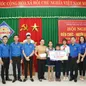 Đoàn Thanh niên VTV hỗ trợ người dân và các trường học bị ảnh hưởng do mưa lũ