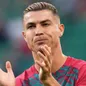 Ronaldo đăng tâm thư, tiết lộ HLV Bồ Đào Nha hai lần thất hứa