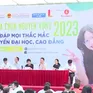 Thí sinh tìm kiếm cơ hội ngành nghề xét tuyển đại học 2023