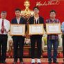 Tặng Bằng khen 2 học sinh đoạt giải Nhì Hội thi Khoa học kỹ thuật quốc tế