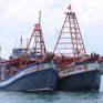Cảnh sát biển bắt giữ 2 tàu cá vận chuyển 30.000 lít dầu DO lậu trên biển