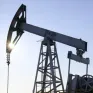 Giá dầu thế giới "chạm đáy" của 4 tháng