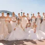 Váy cưới chất liệu thủ công Việt tỏa sáng bên cầu cảng Sydney