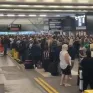 Sân bay Manchester (Anh) hỗn loạn do nhiều chuyến bay bị hủy vì mất điện