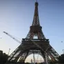 Pháp tăng giá vé tham quan Tháp Eiffel thêm 20% để cứu “bà đầm sắt”