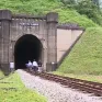 Hầm đường sắt Hà Nội - Đồng Đăng xuống cấp, rò rỉ nước