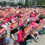 Nhiều tổ chức tại Hàn Quốc kêu gọi bác sĩ chấm dứt đình công