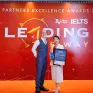 IELTS Arena vinh dự nhận giải thưởng Best Diamond Partner của IDP Education