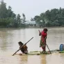 Hàng trăm nghìn người mắc kẹt do lũ lụt ở Bangladesh