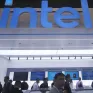 “Tượng đài” công nghệ Intel: Sụp đổ hay vững vàng trước sóng gió?