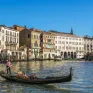 Thành phố Venice (Italy) tiếp tục thu phí khách tham quan