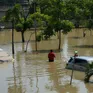 Lũ lụt nghiêm trọng tại Jakarta (Indonesia), nhiều người phải sơ tán