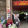 Chuyện đời những người lính già nơi góc chợ Đông Ba