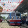 Đôi tàu Thống Nhất hội ngộ tại ga Đà Nẵng - Hành trình đánh thức ký ức
