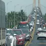 Ùn tắc kéo dài, cầu Rạch Miễu 3 lần xả trạm thu phí