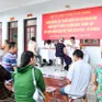 Hải quân khám, cấp thuốc miễn phí cho người dân Phú Quốc