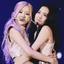 Rosé đối mặt với phản ứng dữ dội từ người hâm mộ Jisoo