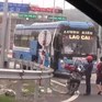 Mất an toàn đón trả khách tại nút giao cao tốc Nội Bài - Lào Cai