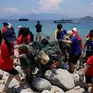 Nha Trang: Tuổi trẻ xung kích vì Vịnh biển xanh – Thả cá, nhặt rác, lan tỏa ý thức