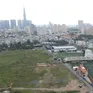 Sân bóng hoạt động trái phép, barie đường "tự mở" đã được tháo dỡ