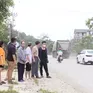 Tuyến tỉnh lộ 35 vừa hết ổ trâu lại ngập bụi