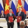 Tổng Bí thư Tô Lâm và Tổng thống Nga V. Putin chứng kiến trao các văn kiện hợp tác