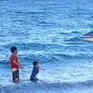 Mô tô nước hoạt động trái phép tại khu vực biển Phú Yên