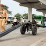 Hà Nội: Xử lý gần 250 triệu đồng vi phạm liên quan xe tự chế, chở hàng cồng kềnh