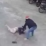 Truy tìm đối tượng chích điện tấn công 2 người dân ở Phú Quốc
