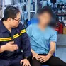 Giải cứu kịp thời nam thanh niên bất ổn tâm lý trên cầu vượt