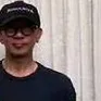Chồng của Từ Hy Viên xuất hiện gầy gò, vẫn khóc mỗi ngày