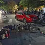 Tạm đình chỉ Trưởng công an xã ở Hà Nội lái ô tô tông 6 xe máy