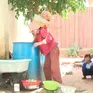 Nhà máy nước sạch tiền tỷ, nước sạch... chưa đến nửa xã