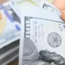 Đồng USD lên giá 4 tuần liên tiếp