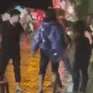 Nam shipper bị hành hung giữa đường ở Hà Nội