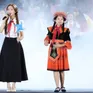 Hòa Minzy cùng ca sĩ nhí hát mở đầu chương trình 'Người là Hồ Chí Minh'