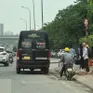Xử phạt hàng loạt ô tô dừng đỗ, đón trả khách sai quy định ở Hà Nội