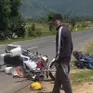 Đi ngược chiều, xe máy tông mô tô CSGT, 2 người bị thương