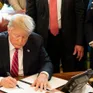 Lý do Tổng thống Trump liên tục ban bố tình trạng khẩn cấp quốc gia