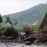 Hà Giang: Sạt nguyên quả đồi, quốc lộ chia cắt hoàn toàn sau mưa lớn